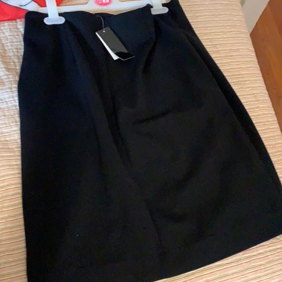 Premise midi skirt - Picture 2 of 3